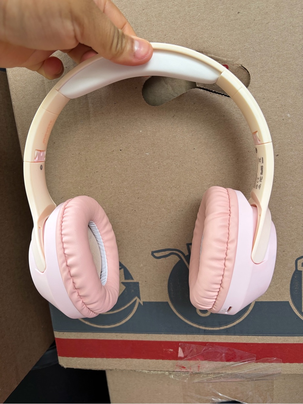 Wireless Over-Ear Headphones - Pink